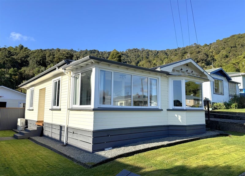 17 Ashmore Avenue, Cobden, Greymouth - Carousel 25