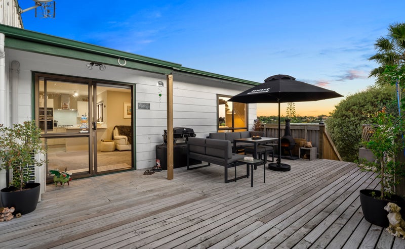 170 Glamorgan Drive, Torbay, Auckland - Carousel 1