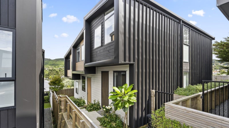 12/38 Bankot Crescent, Ngaio, Wellington - Carousel 1