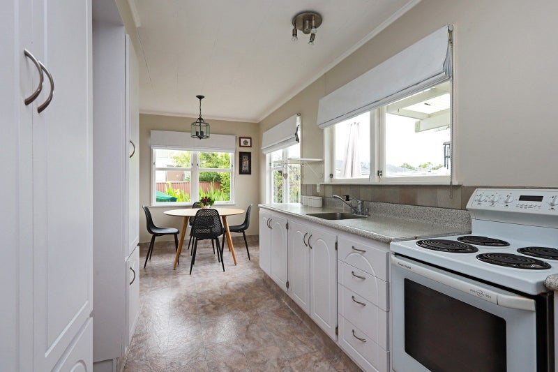 32 Plunket Street, Tamatea, Napier - Carousel 2