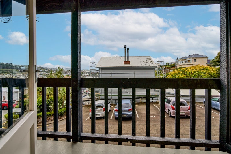 22/46 Hiropi Street, Newtown, Wellington - Carousel 2
