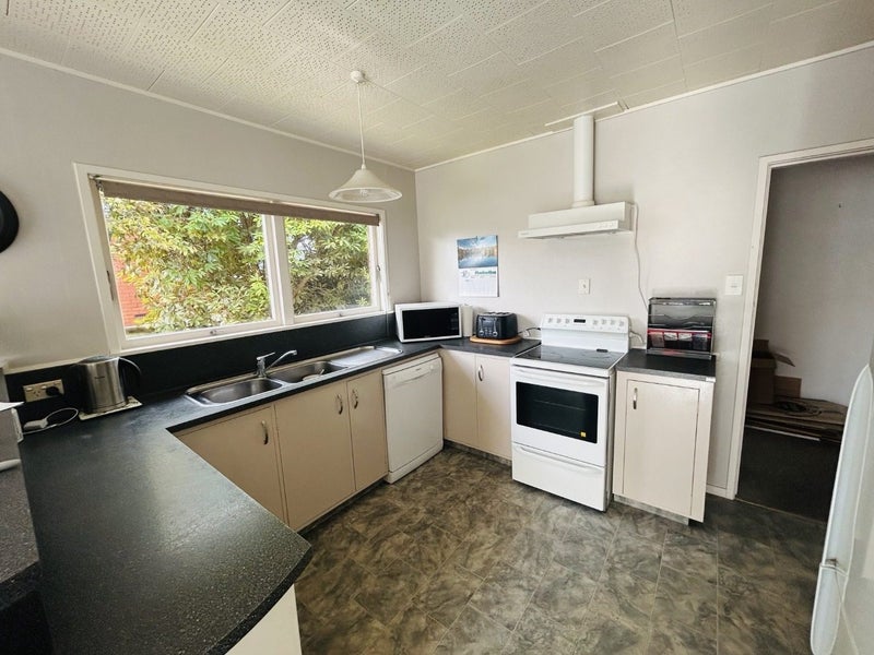 14 Cheops Street, Pomare, Rotorua - Carousel 2