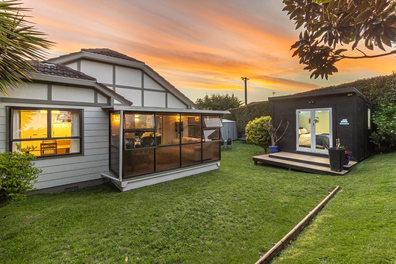 1/601 Mount Albert Road, Royal Oak, Auckland - Carousel 1