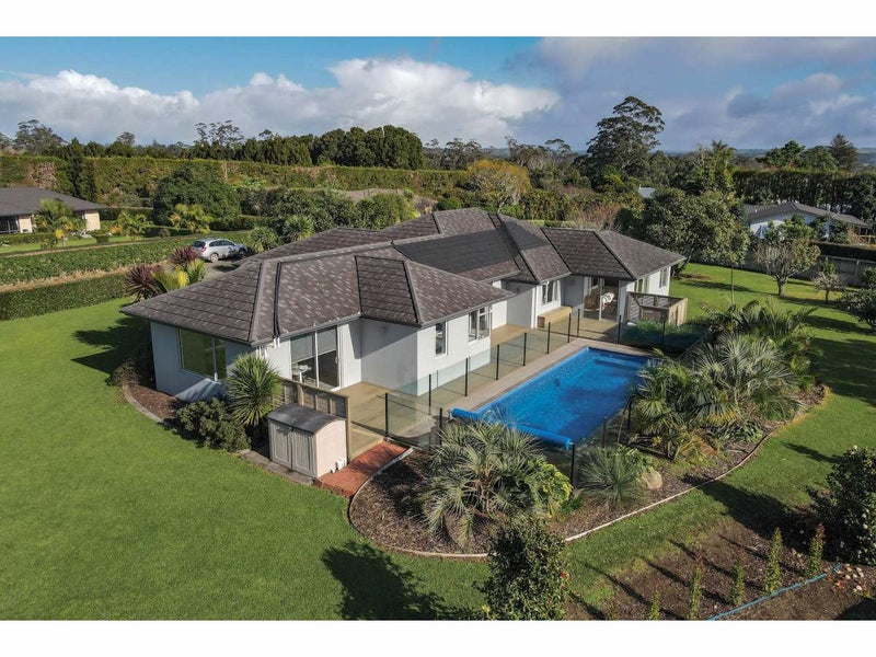 11E Access Road, Kerikeri, Kerikeri - Carousel 1