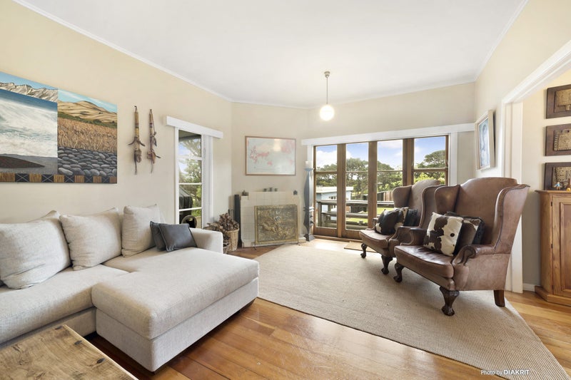 30 Upoko Road, Hataitai, Wellington - Carousel 2