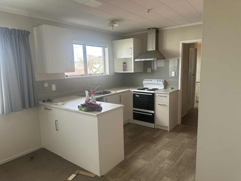 6/15 Donald Street, Regent, Whangarei - Carousel 1