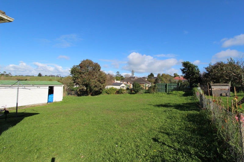 76 Te Puea Avenue, Meremere - Carousel 15