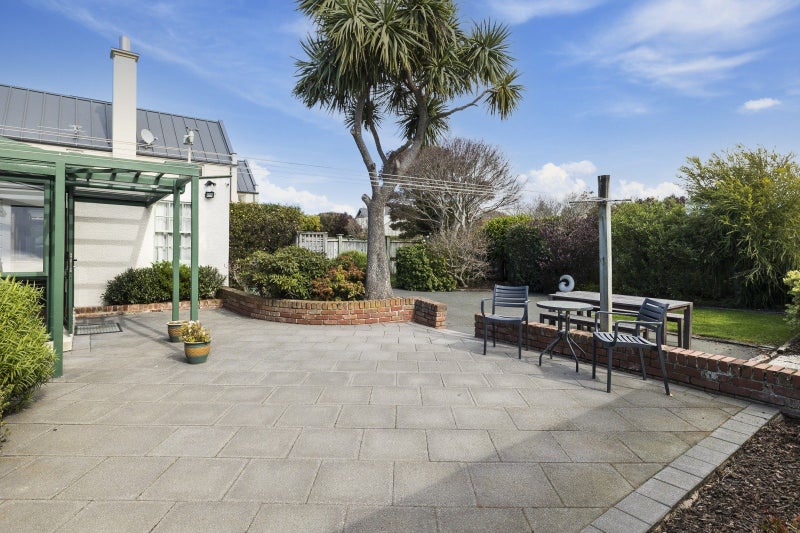 19 Granville Terrace, Belleknowes, Dunedin - Carousel 24