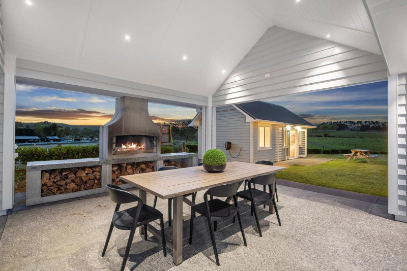 1777 State Highway 16, Helensville, Helensville - Carousel 2