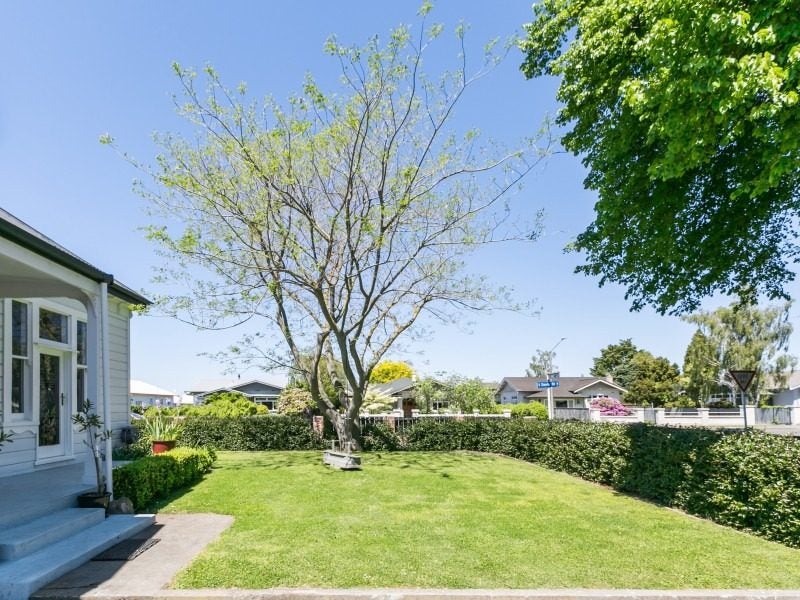 1001 Plunket Street, Saint Leonards, Hastings - Carousel 2