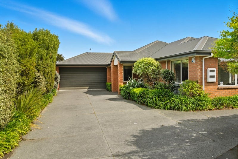 21 Blowers Place, Halswell, Christchurch - Carousel 25