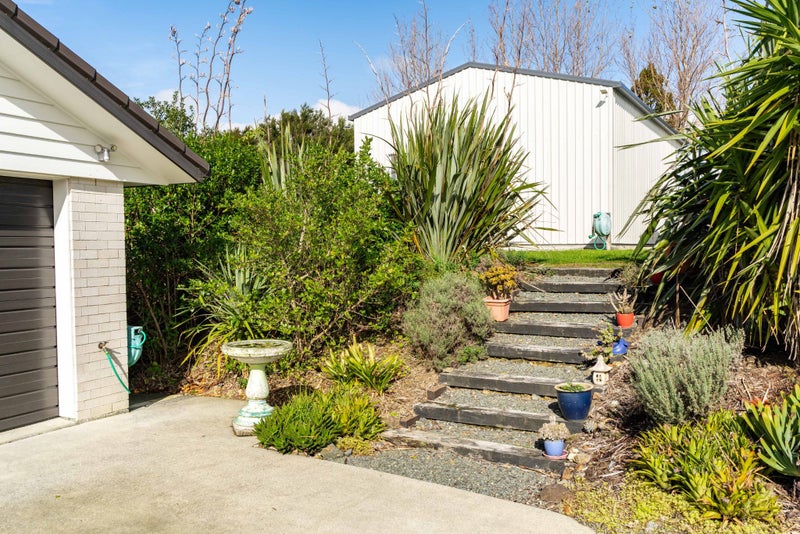 34 Spioenkop Road, Kaiwaka - Carousel 26
