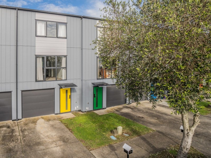 10 Kevale Place, Manurewa, Auckland - Carousel 1