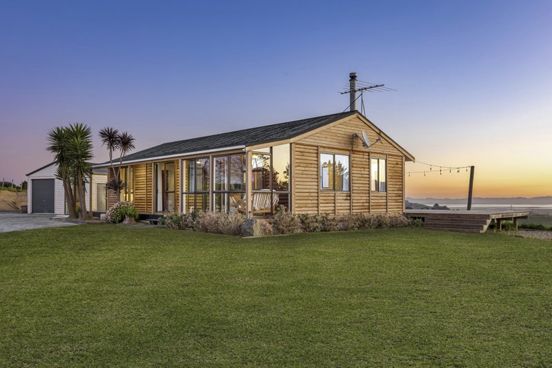 101 Burke Road, Kaukapakapa - Carousel 1