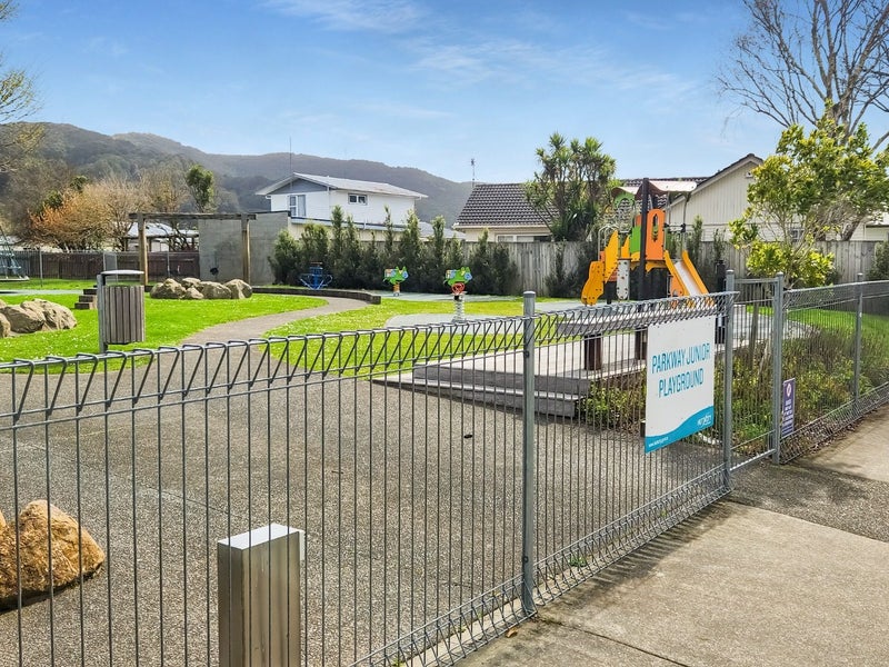 30 Karamu Crescent, Wainuiomata, Lower Hutt - Carousel 14