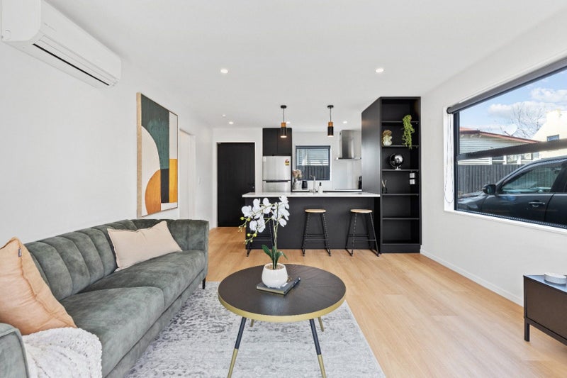 4/112 Purchas Street, Edgeware, Christchurch - Carousel 1