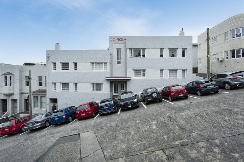 1/7 View Street, Dunedin Central, Dunedin - Carousel 1