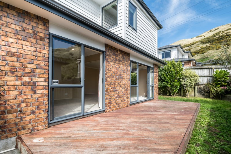 68 Erlestoke Crescent, Churton Park, Wellington - Carousel 2