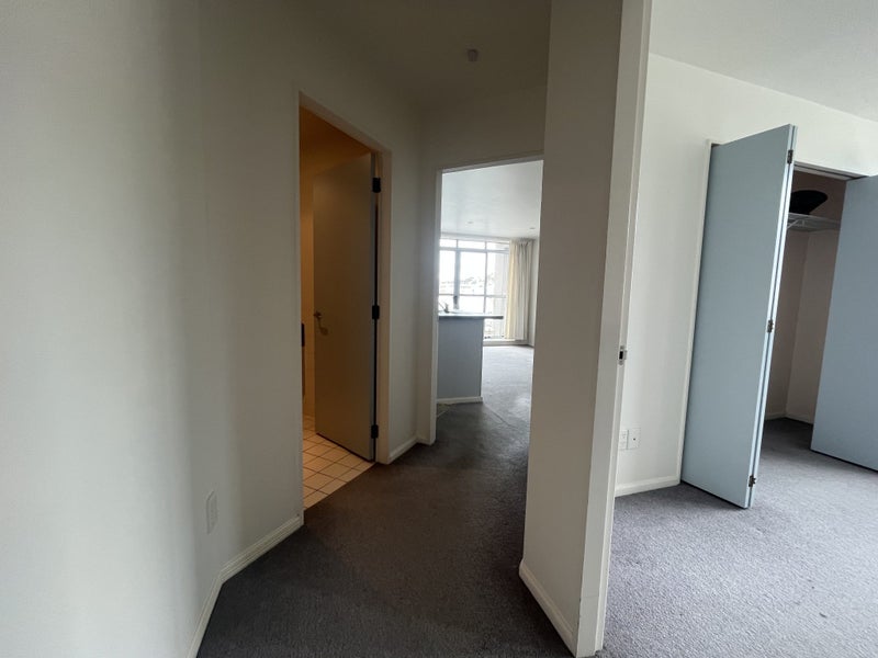 6/80 Kent Terrace, Mount Victoria, Wellington - Carousel 2