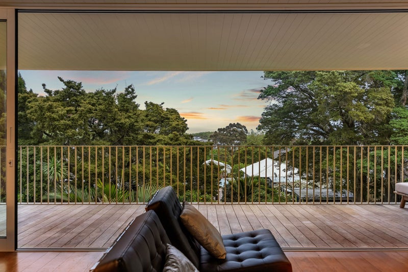 23 Chamberlain Street, Grey Lynn, Auckland - Carousel 1