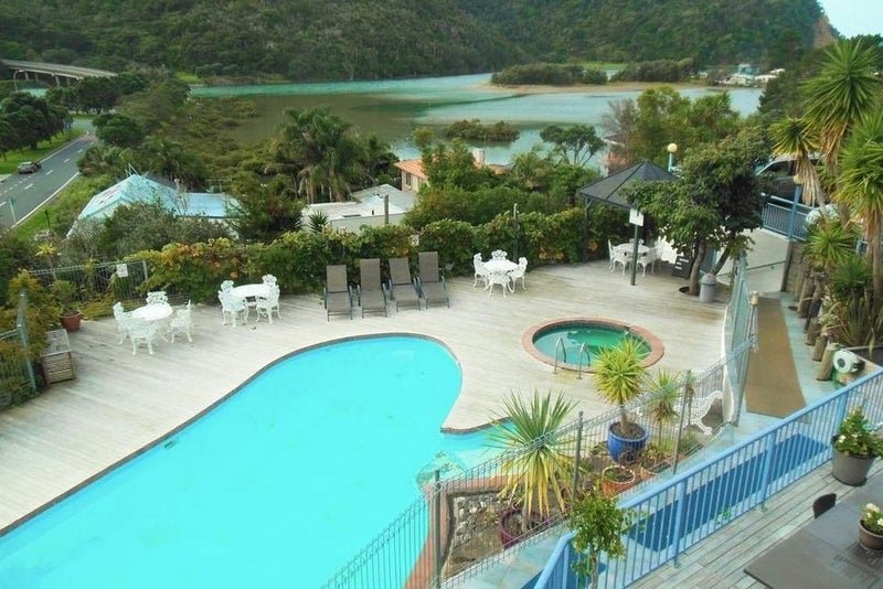 1A/2 Weranui Rd, Waiwera, Orewa - Carousel 1