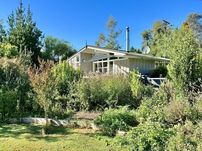 32 Phillips Street, Waipawa - Carousel 1