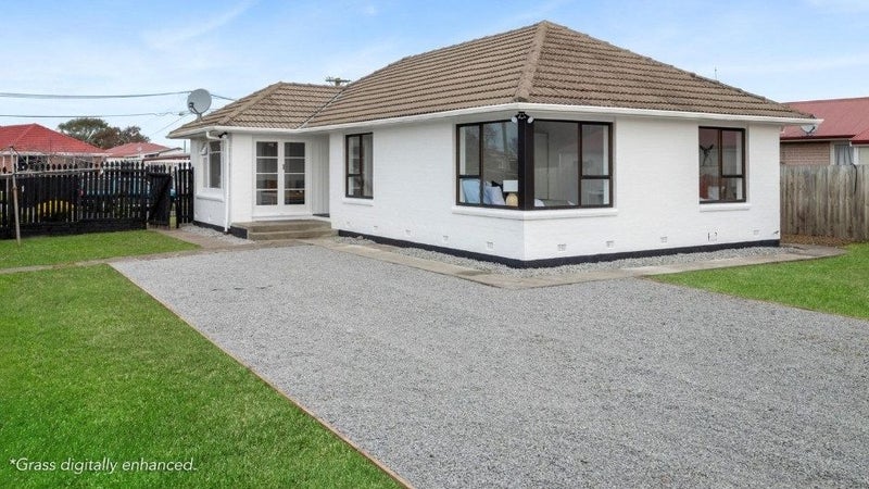 49 Sandown Crescent, Aranui, Christchurch - Carousel 1