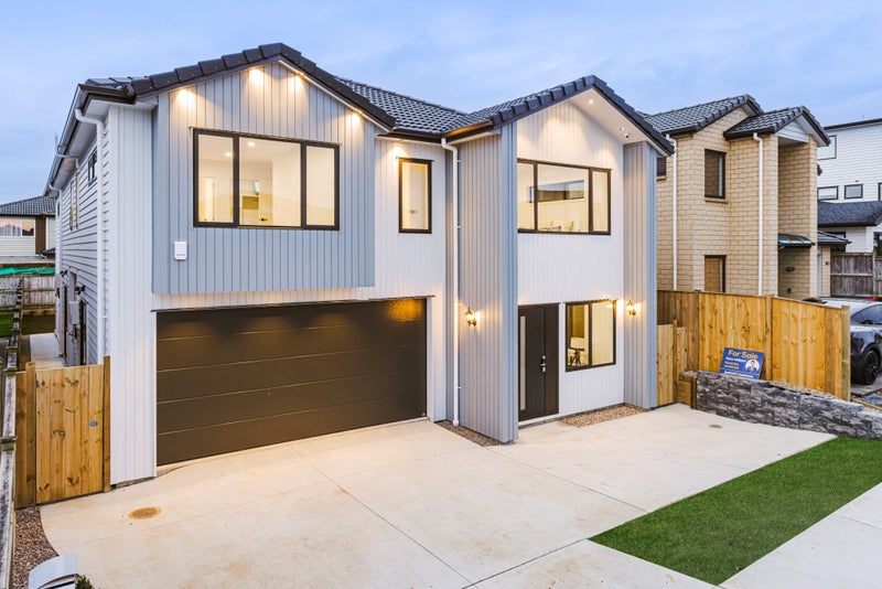 28 Tinaku Road, Flat Bush, Auckland - Carousel 1