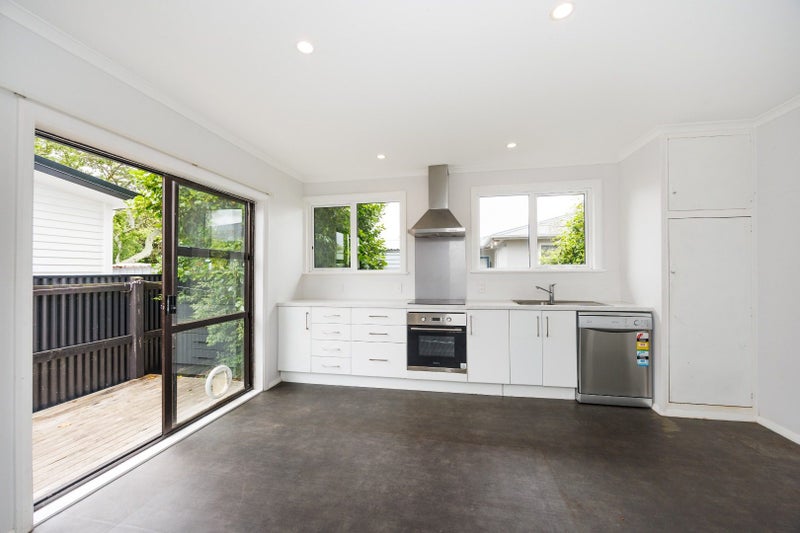 48A Nottingham Avenue, Awapuni, Palmerston North - Carousel 2