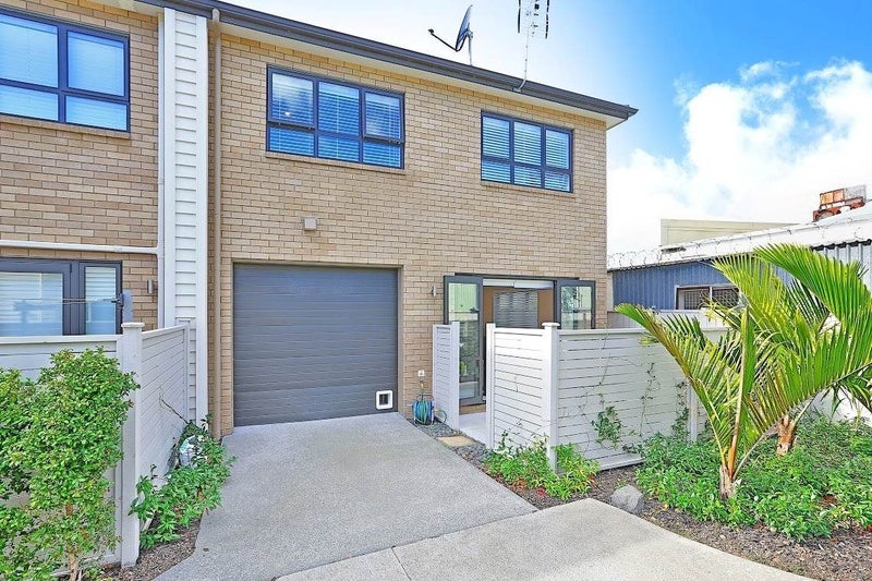 383 College Road, Saint Johns, Auckland - Carousel 10