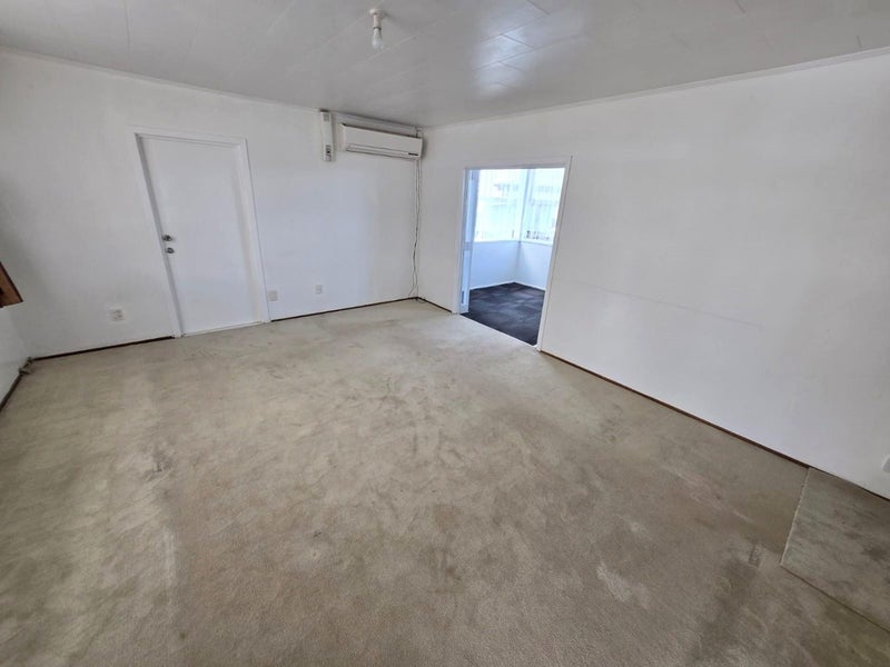 53 Favona Road, Favona, Auckland - Carousel 2