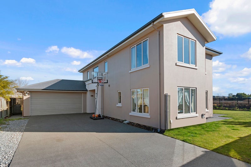 35 Mataroa Place, Parklands, Christchurch - Carousel 2