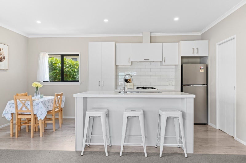 47 Roto Street, Hurdon, New Plymouth - Carousel 24