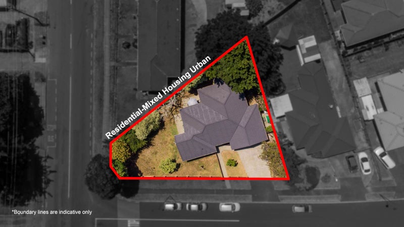 2 Martin Jugum Lane, Ranui, Auckland - Carousel 1