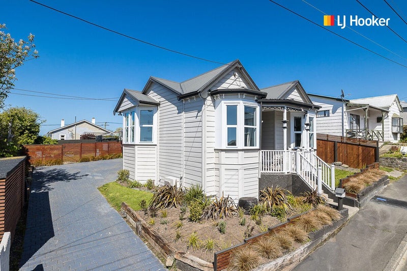 3 Blair Street, Kenmure, Dunedin - Carousel 2