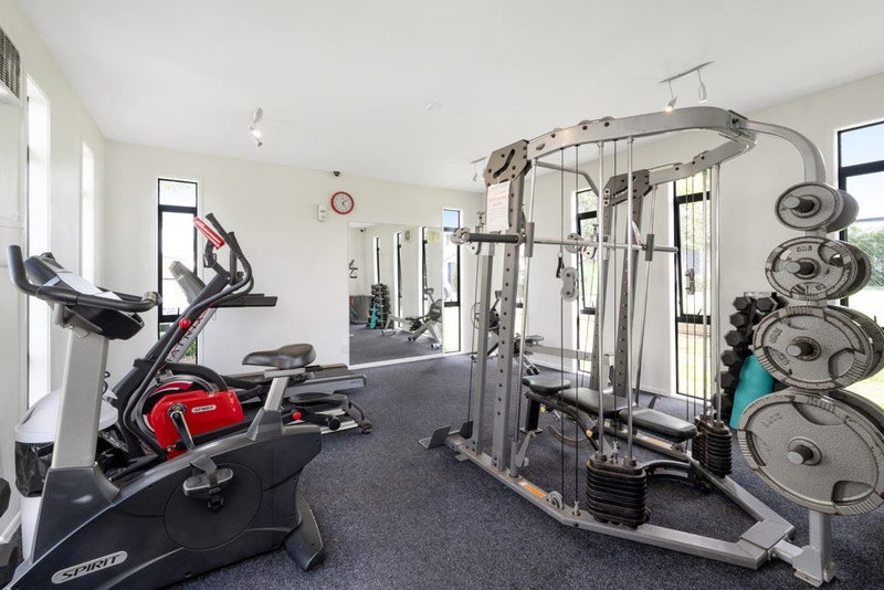 111/2 Armoy Drive, East Tamaki, Auckland - Carousel 20