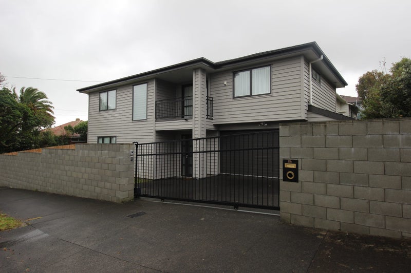 8A Roberton Road, Avondale, Auckland - Carousel 2