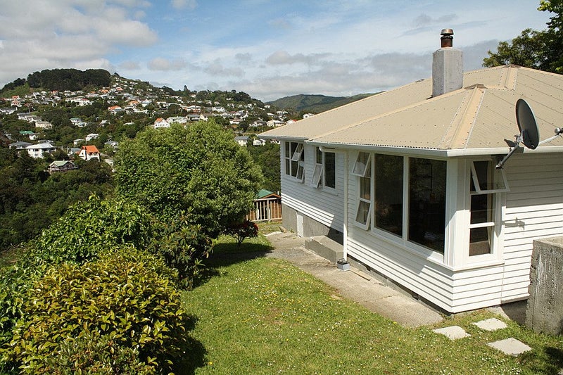 62 Old Porirua Road, Ngaio, Wellington - Carousel 1
