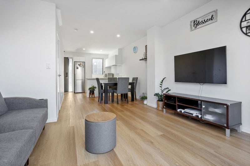 13 Kotuitui Street, Manukau, Auckland - Carousel 2