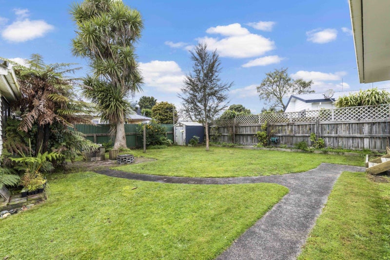38 Carrington Avenue, Hillcrest, Hamilton - Carousel 12