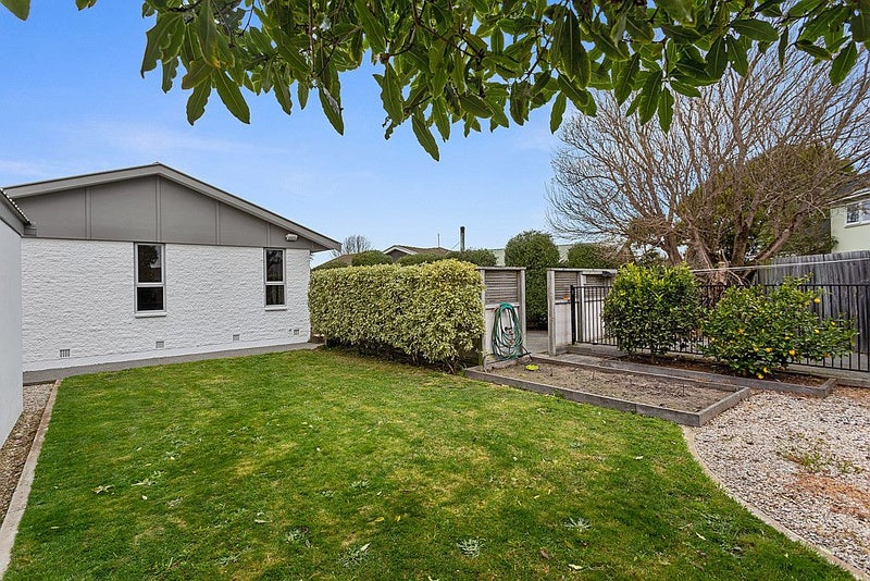 12 Medina Crescent, Parklands, Christchurch - Carousel 16
