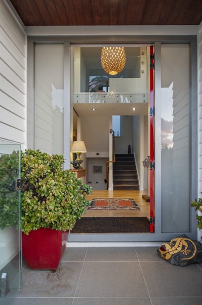 41B Selwyn Avenue, Mission Bay, Auckland - Carousel 2