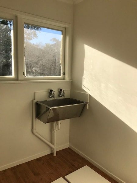 23 Mirrabooka Avenue, Botany Downs, Auckland - Carousel 16