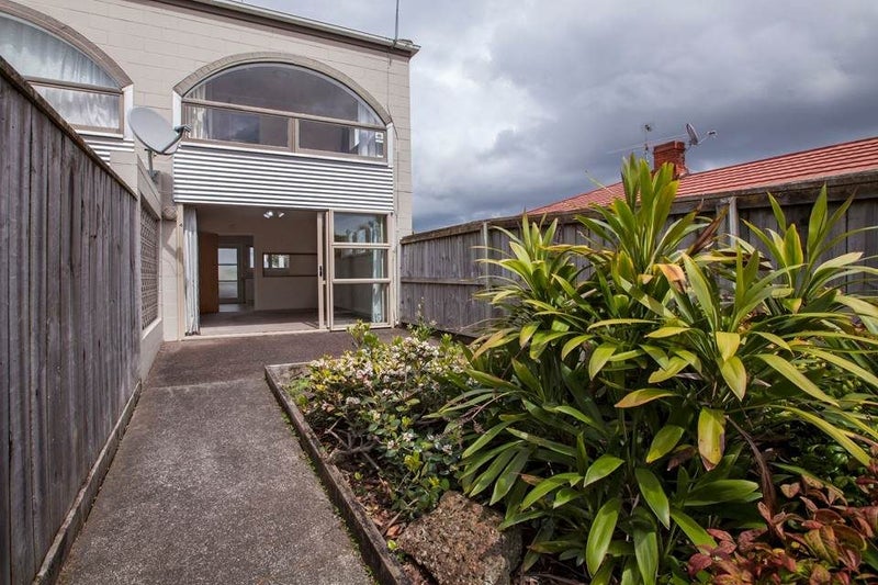 4/15 Lancing Road, Sandringham, Auckland - Carousel 1