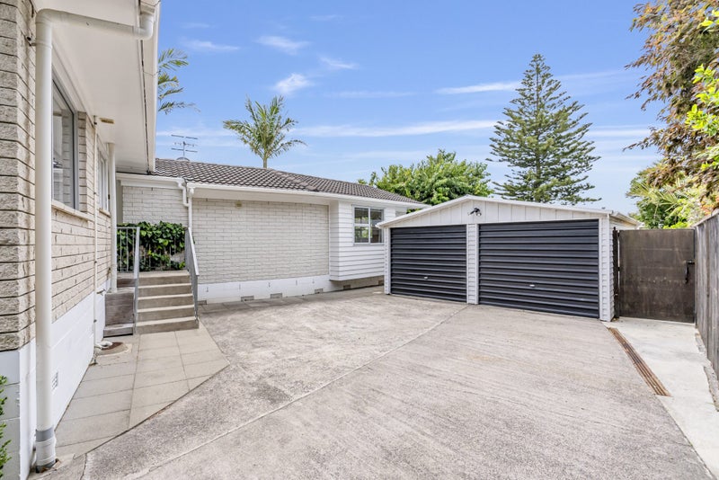 23 Dunstall Place, Mangere Bridge, Auckland - Carousel 33
