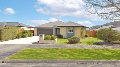 15 Palm Drive, Shirley, Christchurch - Carousel 1