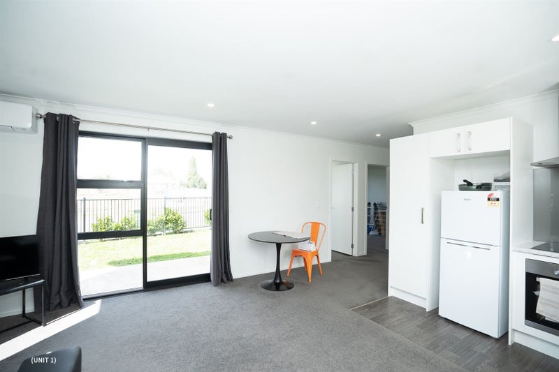 4/23 Ross Crescent, Fairfield, Hamilton - Carousel 2