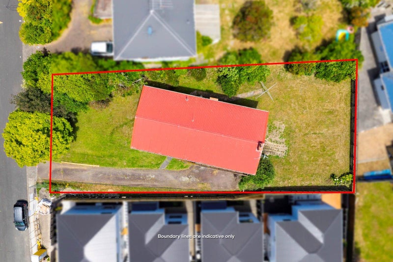 7 Cheryl Place, Hillcrest, Auckland - Carousel 2