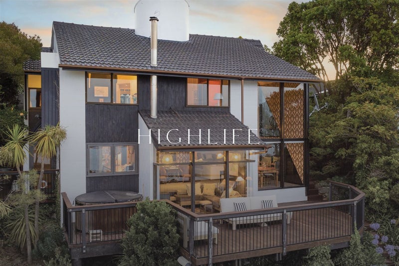 14 Highbank Lane, Mount Pleasant, Christchurch - Carousel 1