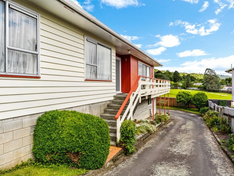 20 Holland Street, Wainuiomata, Lower Hutt - Carousel 25